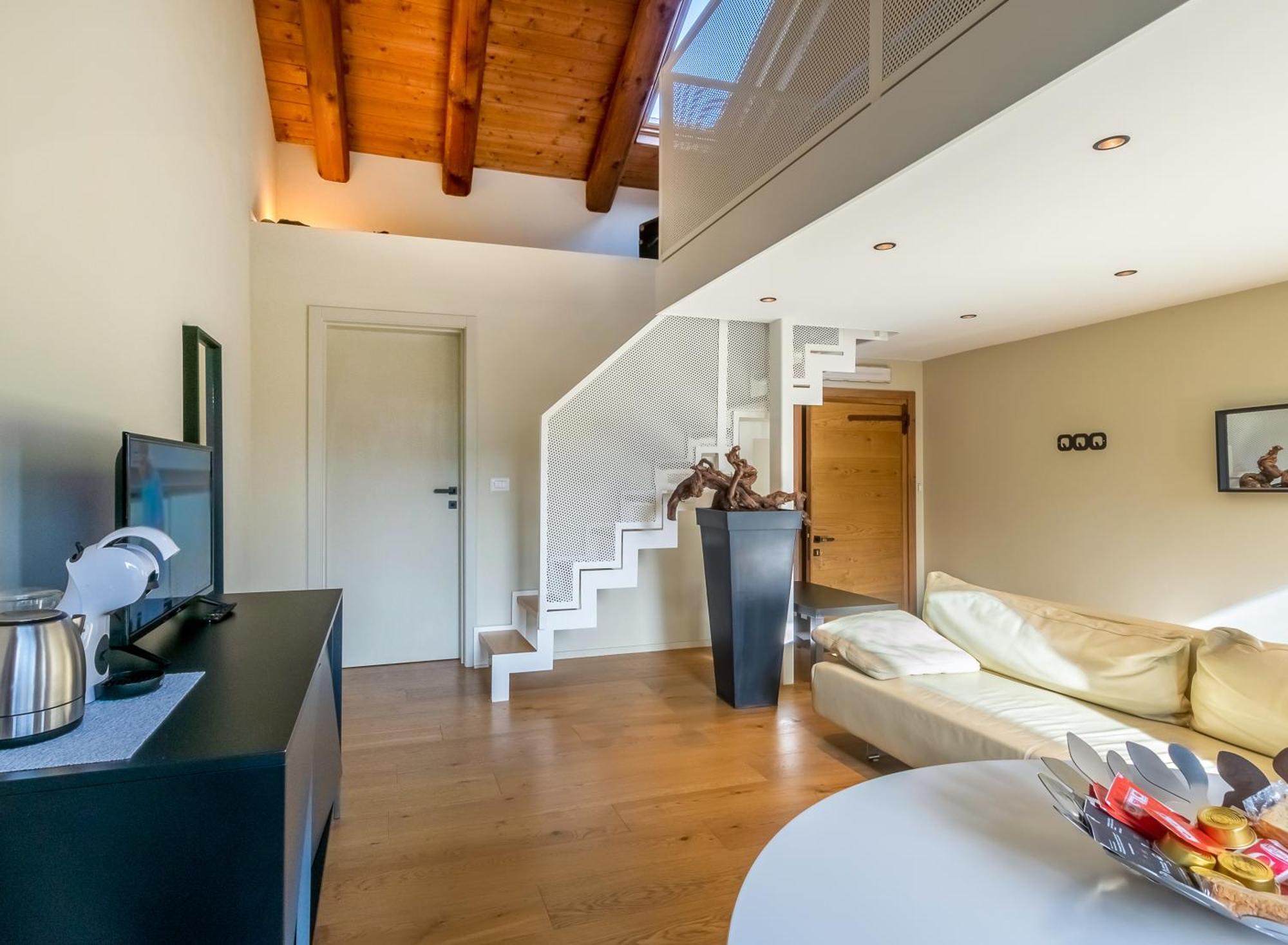 Frames Relax Apartment La Morra Exterior photo